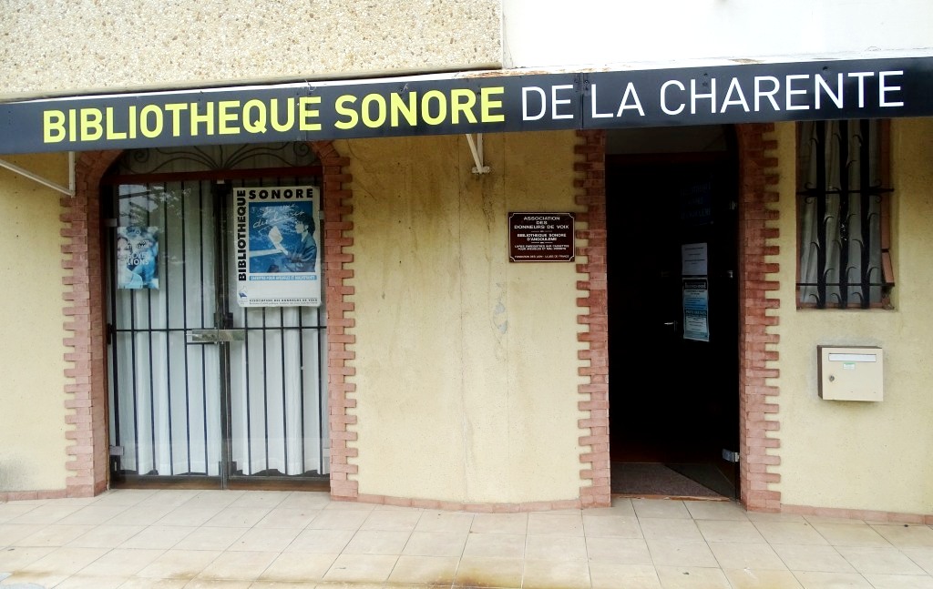 entrée bibliothèque a